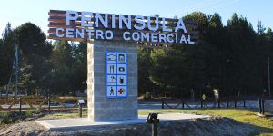 UN NUEVO PUNTO DE ACCESO Y BIENVENIDA ORDENA Y REALZA EL INGRESO A LA PENÍNSULA Y CENTRO COMERCIAL
