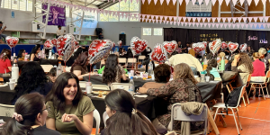 Villa Pehuenia Moquehue celebró el Día de la Madre con una tarde llena de alegría